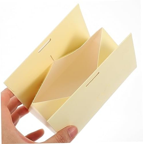 Ipetboom 20pcs Triangle Candy Boxes for Valentines Day and Weddings