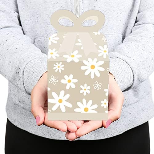 Big Dot of Happiness Tan Daisy Flowers Gift Boxes - Set of 12