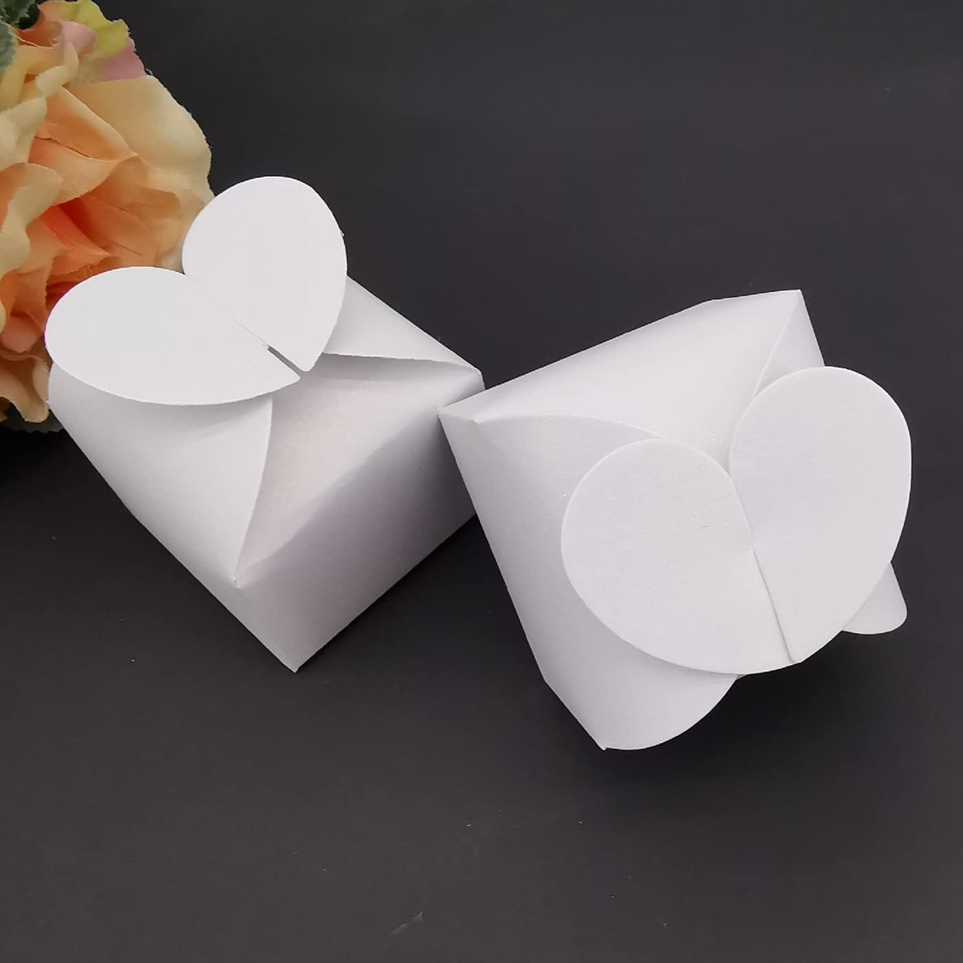 JINLYXHUI 50Pcs Candy Gift Boxes Heart Shaped White