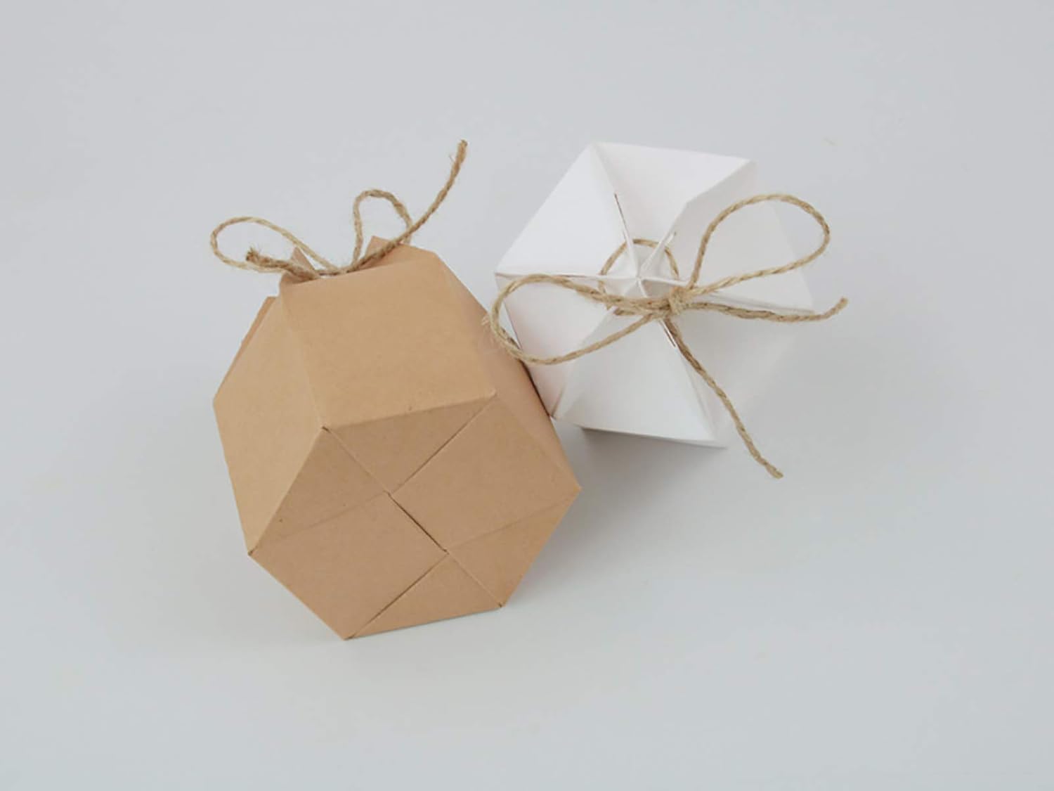 50 Pack White Kraft Gift Boxes with Twine