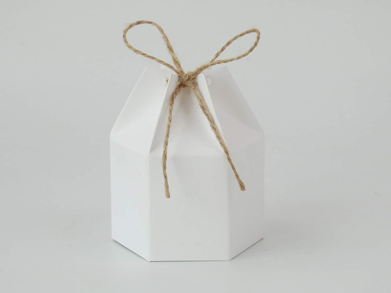 50 Pack White Kraft Gift Boxes with Twine