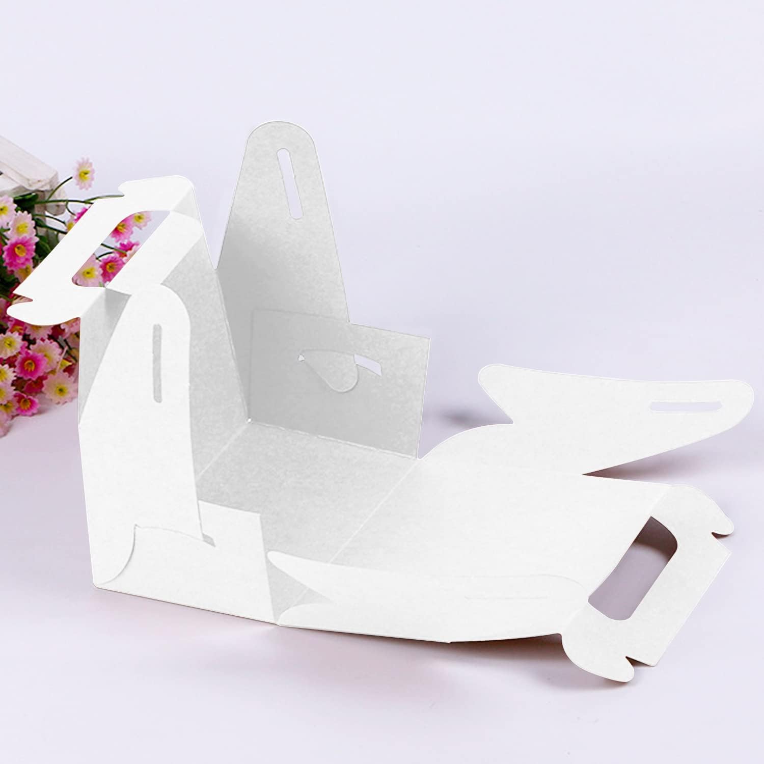 Lainrrew 30 Pcs Gable Candy Boxes for Party Favors