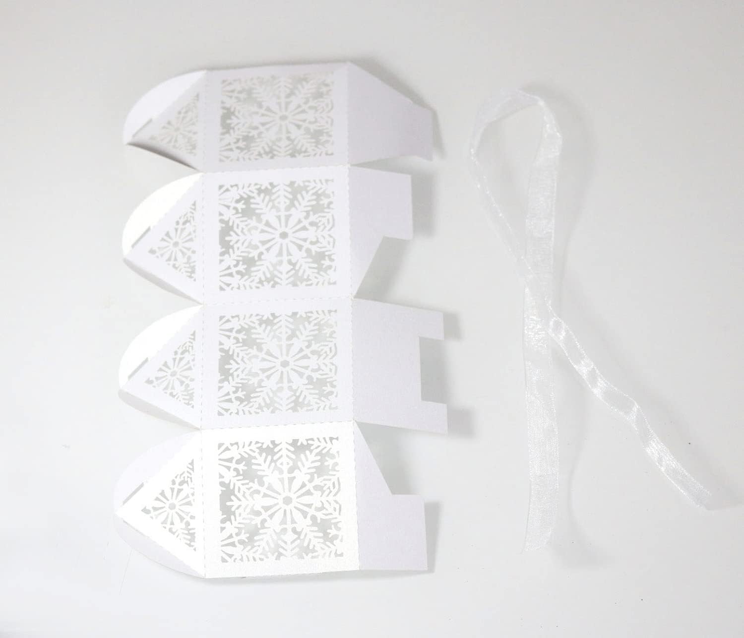 50 Pack Laser Cut Snowflake Wedding Candy Boxes with Ribbon Party Favor