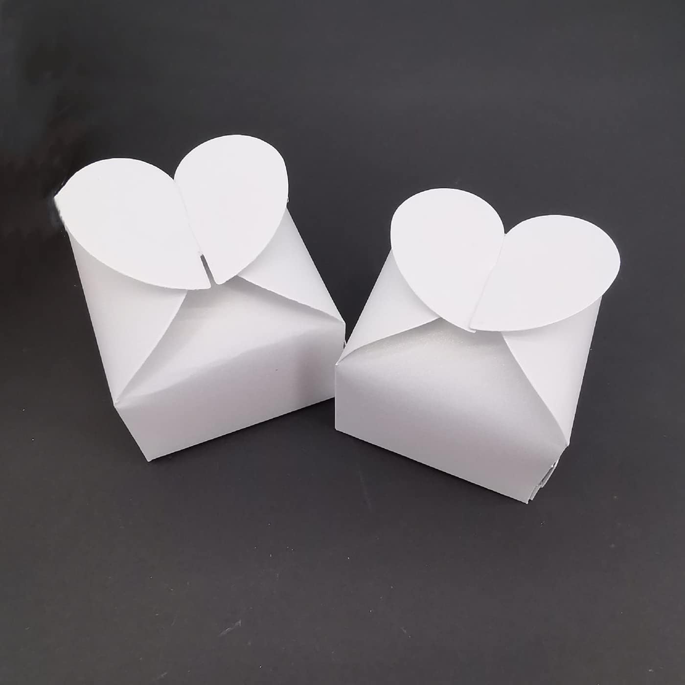 JINLYXHUI 50Pcs Candy Gift Boxes Heart Shaped White