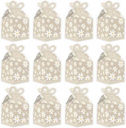 Big Dot of Happiness Tan Daisy Flowers Gift Boxes - Set of 12
