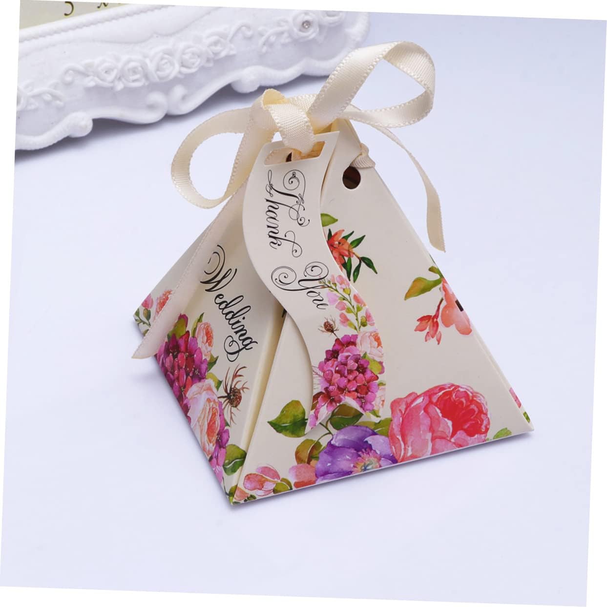 PRETYZOOM Pyramid Shaped Candy Gift Boxes for Wedding Favors