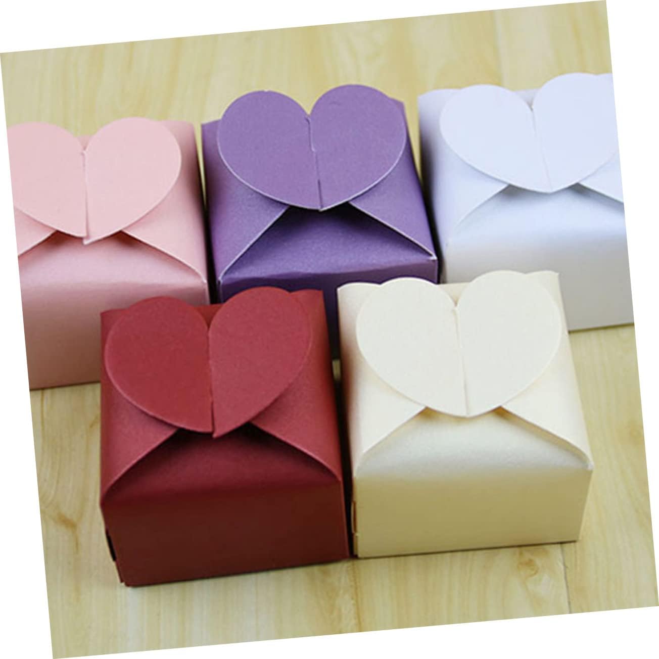 Homoyoyo 50pcs Heart Shaped Paper Candy Boxes for Wedding Birthday Parties