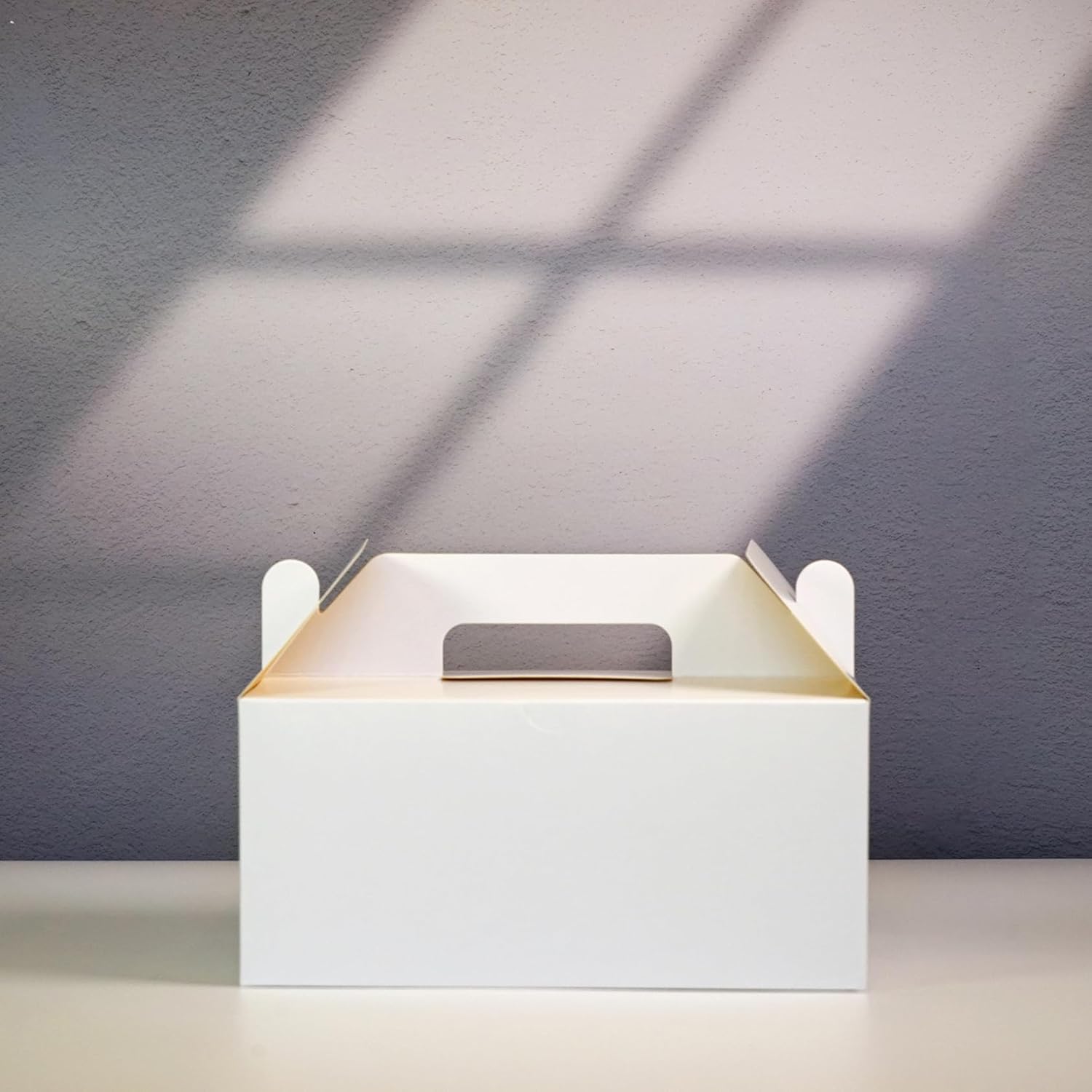 PandaPandaPPS 50 Pack White Gable Boxes 825x5x4 for Gifts and Parties