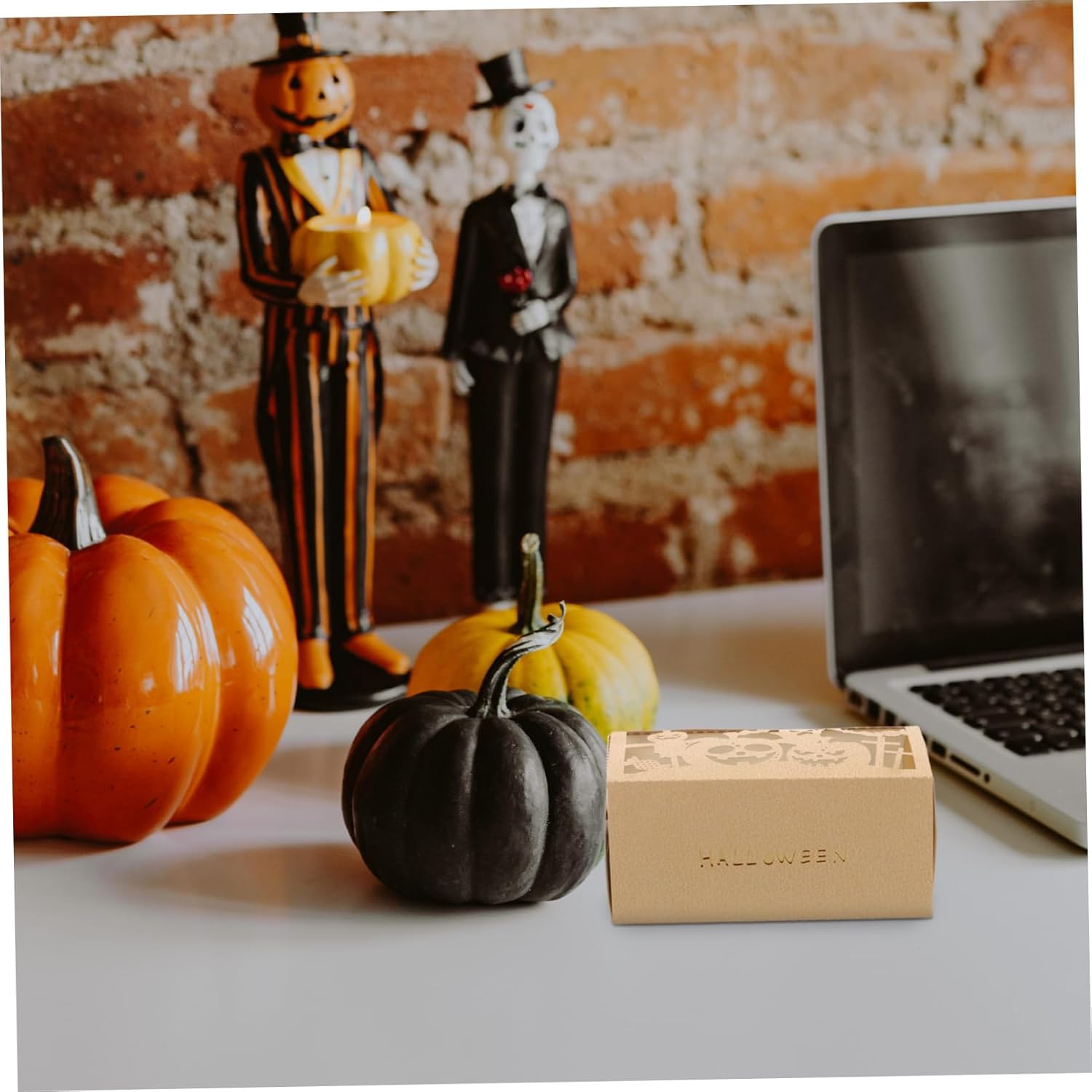 Veemoon 50pcs Halloween Treat Boxes with Spooky Designs