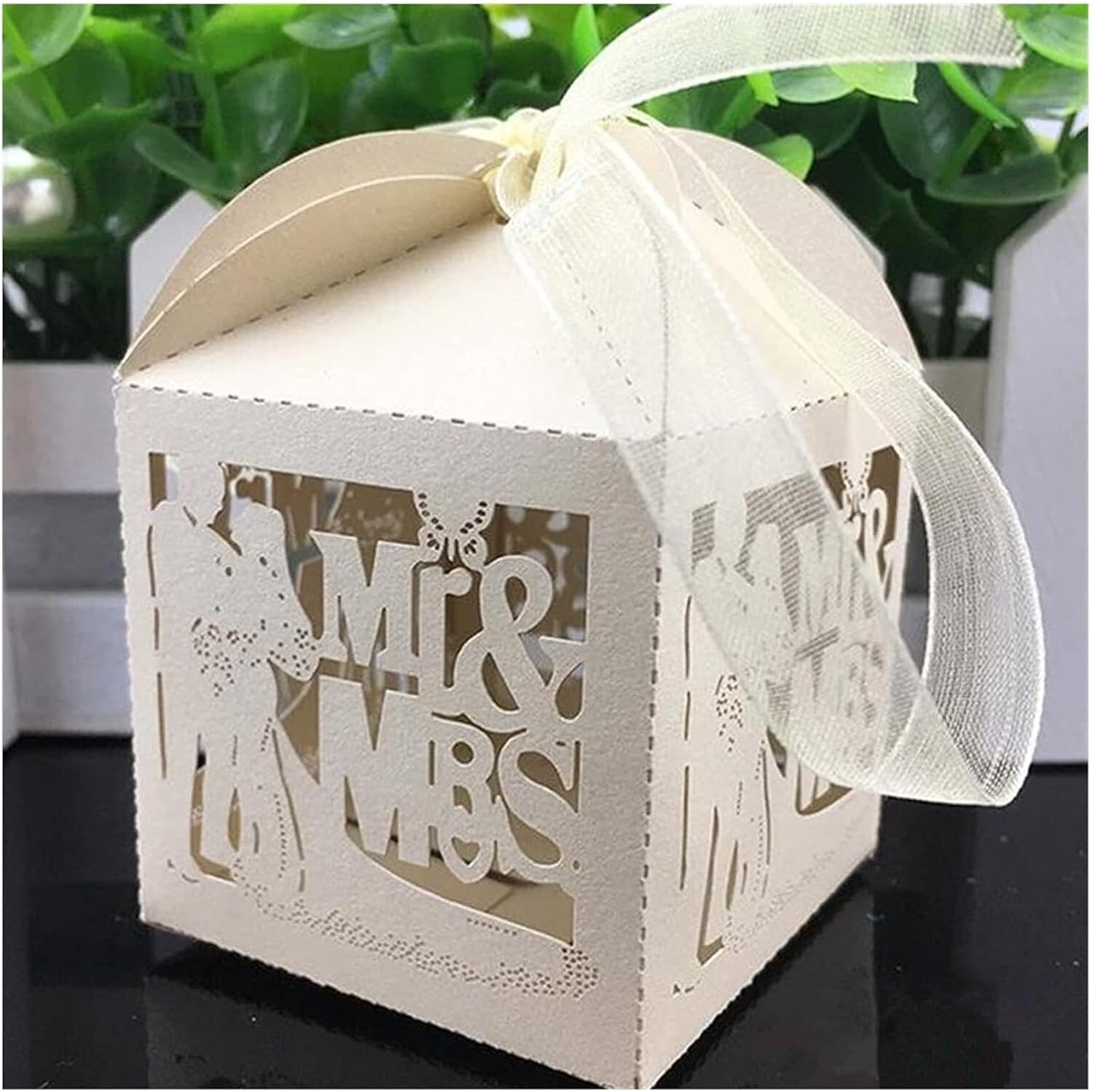 QasDfgHj Laser Cut Wedding Favor Box Beige