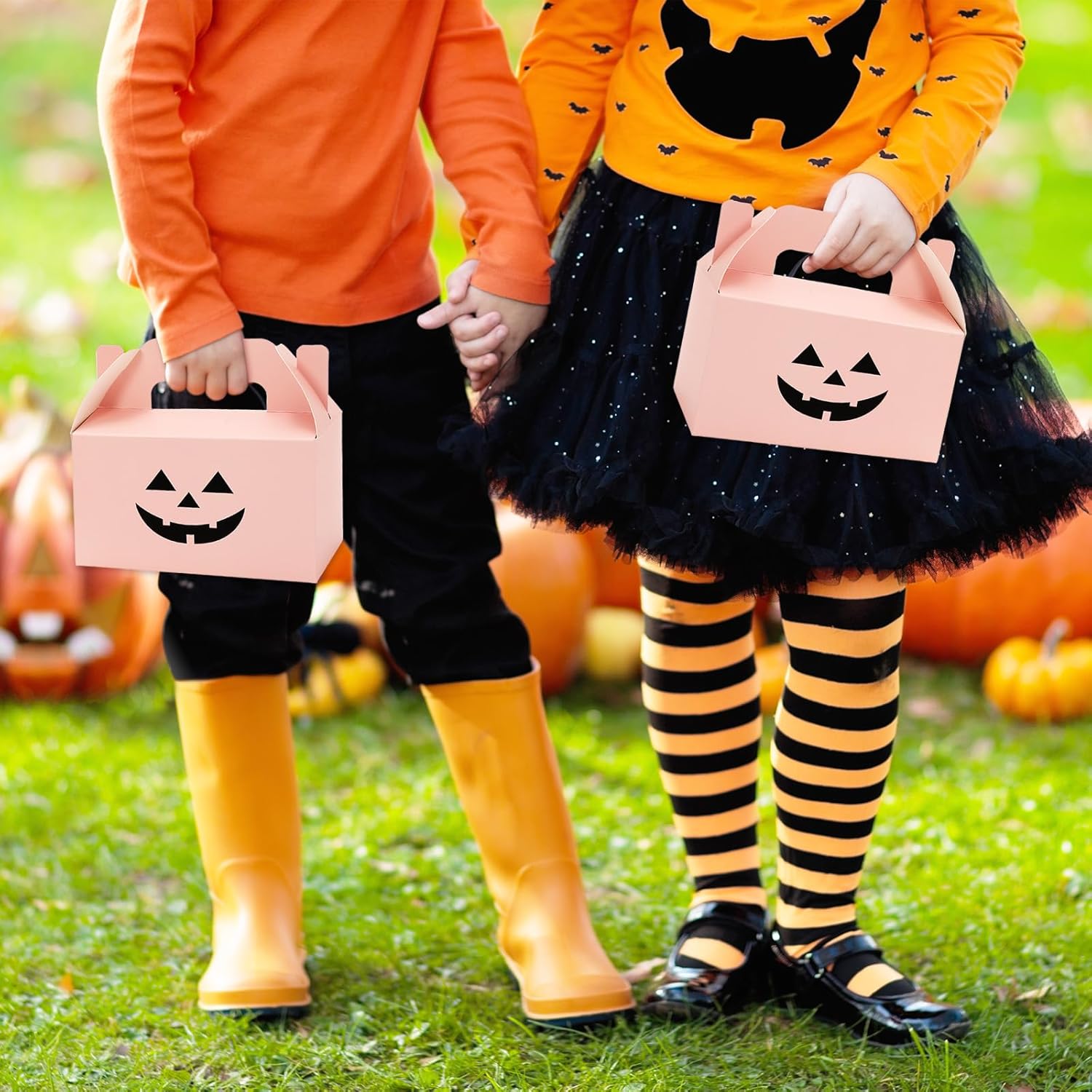 JarThenaAMCS 50Pcs Pink Halloween Treat Boxes with Handle