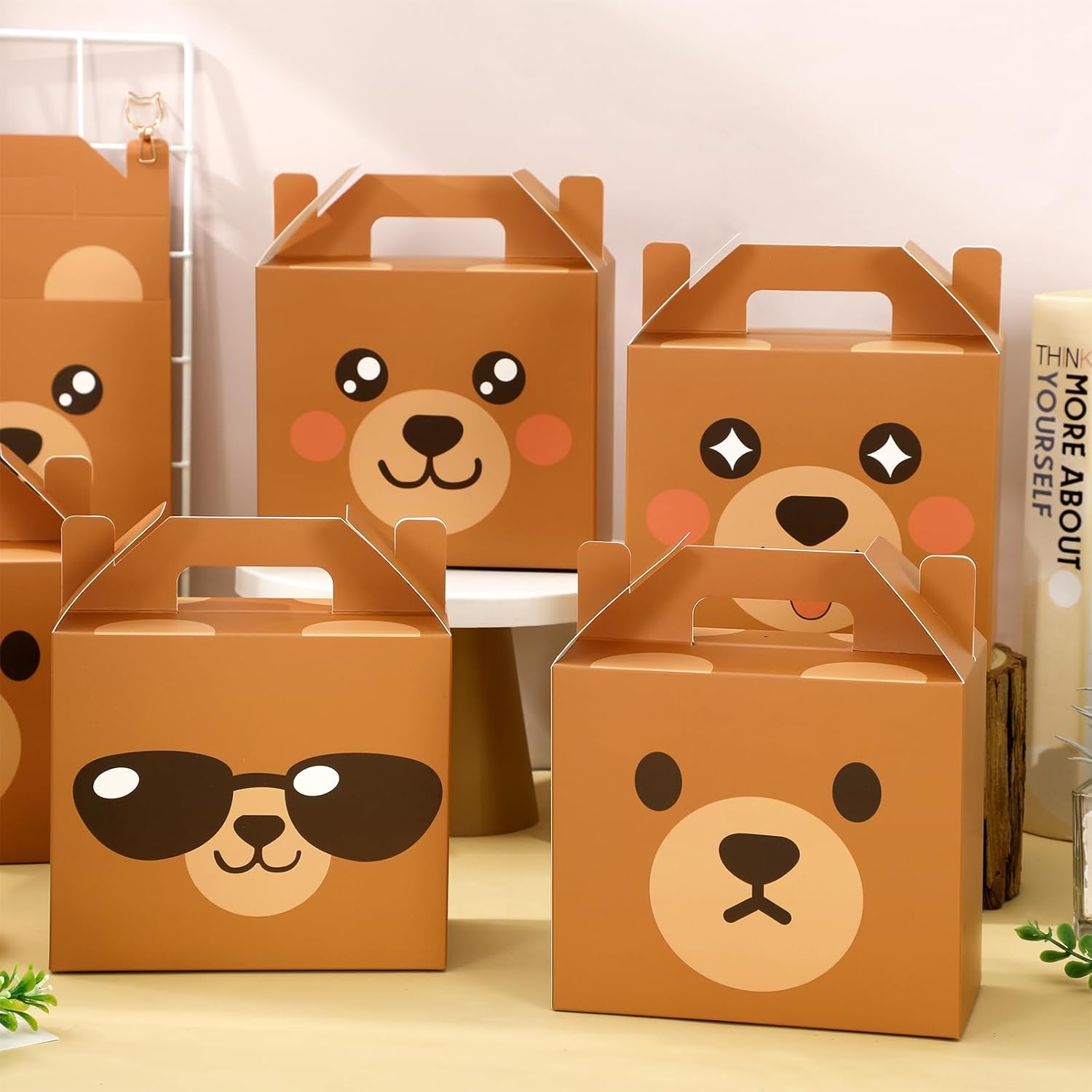 FYSUIMU 48Pcs Bear Treat Box with Handle