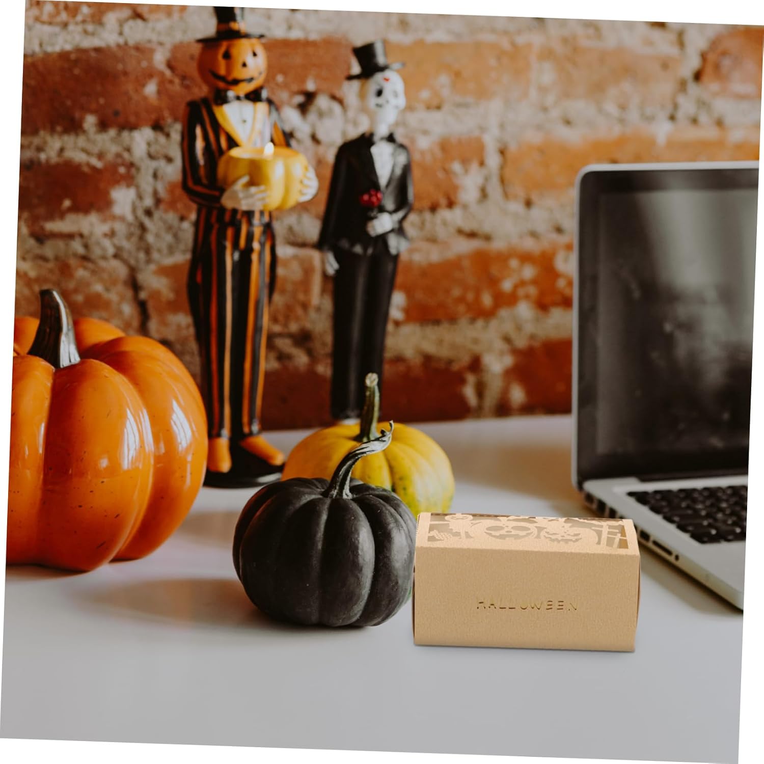 STOBOK 50Pcs Halloween Goodie Boxes Paper Treat Holders for Parties