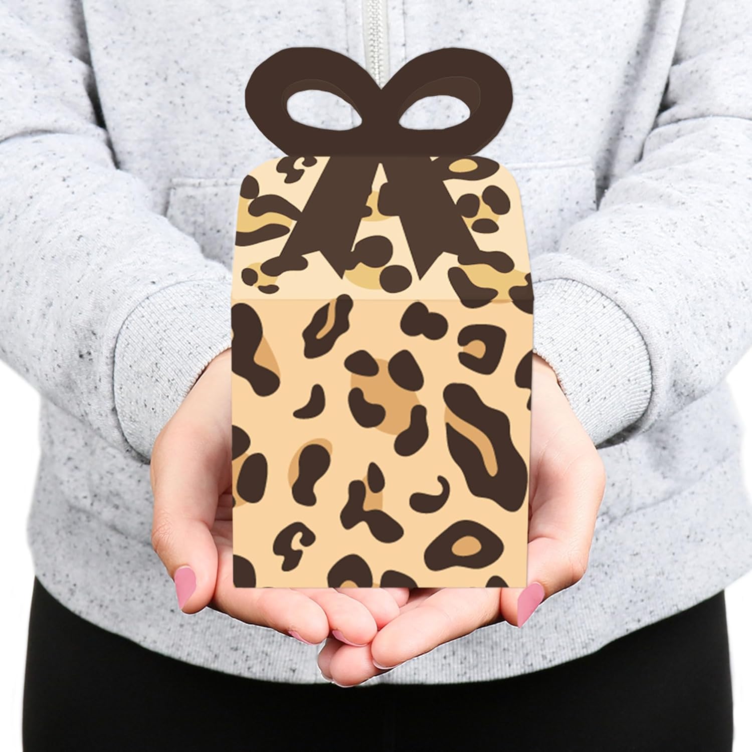 Big Dot of Happiness Leopard Print Bow Boxes Set of 12
