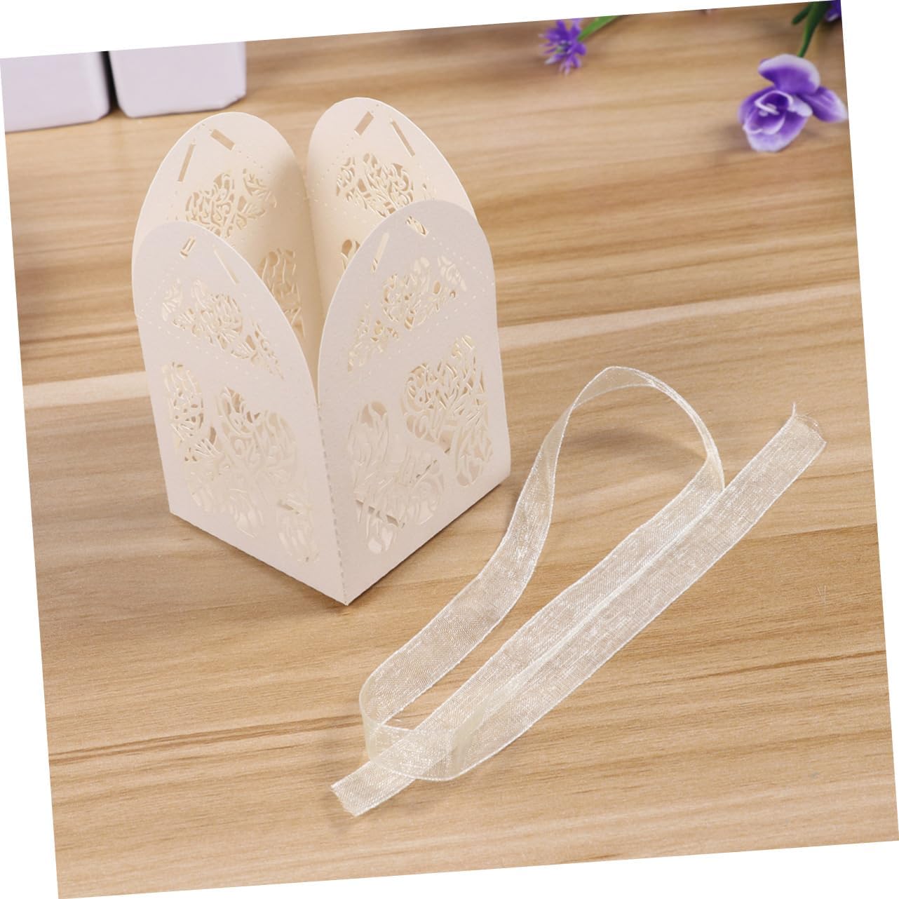 TOVINANNA 50pcs Hollow Craft Paper Gift Boxes for Wedding Party Favor