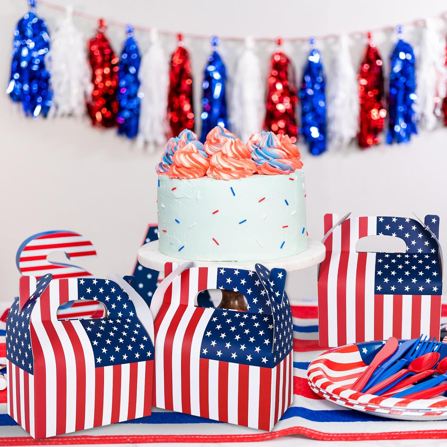 Whaline 12Pcs Patriotic Treat Box with Handle