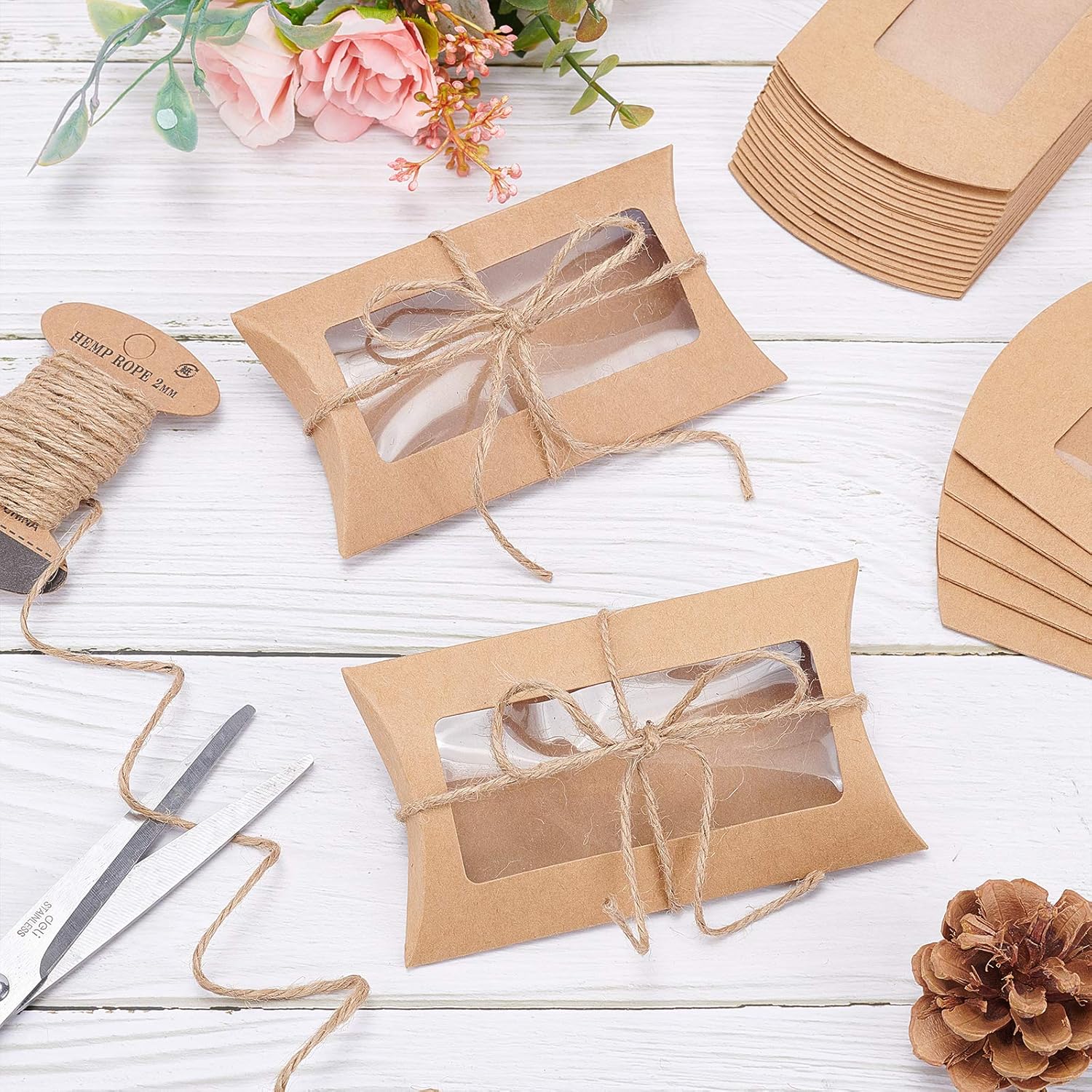 BENECREAT 30pcs Brown Kraft Paper Pillow Boxes with Clear Window