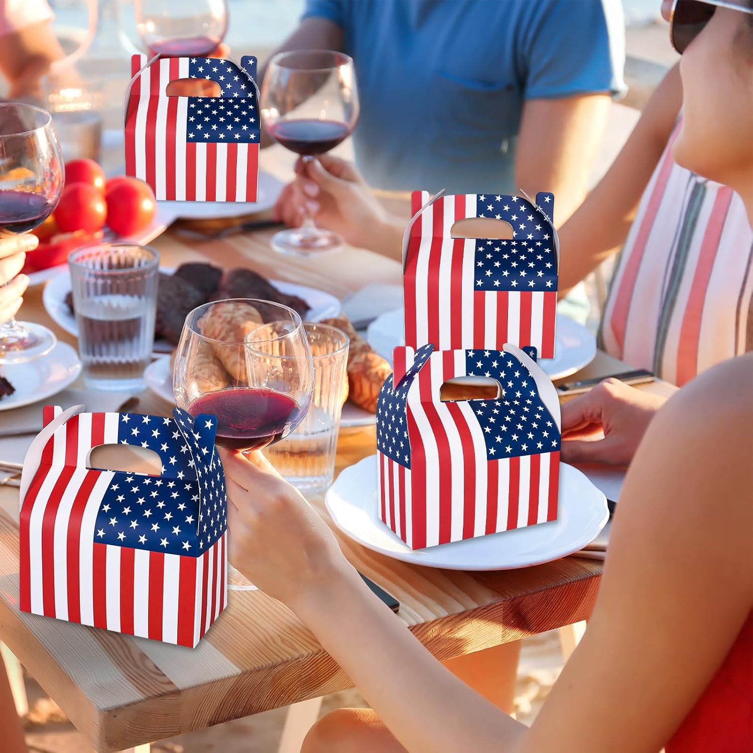 Whaline 12Pcs Patriotic Treat Box with Handle
