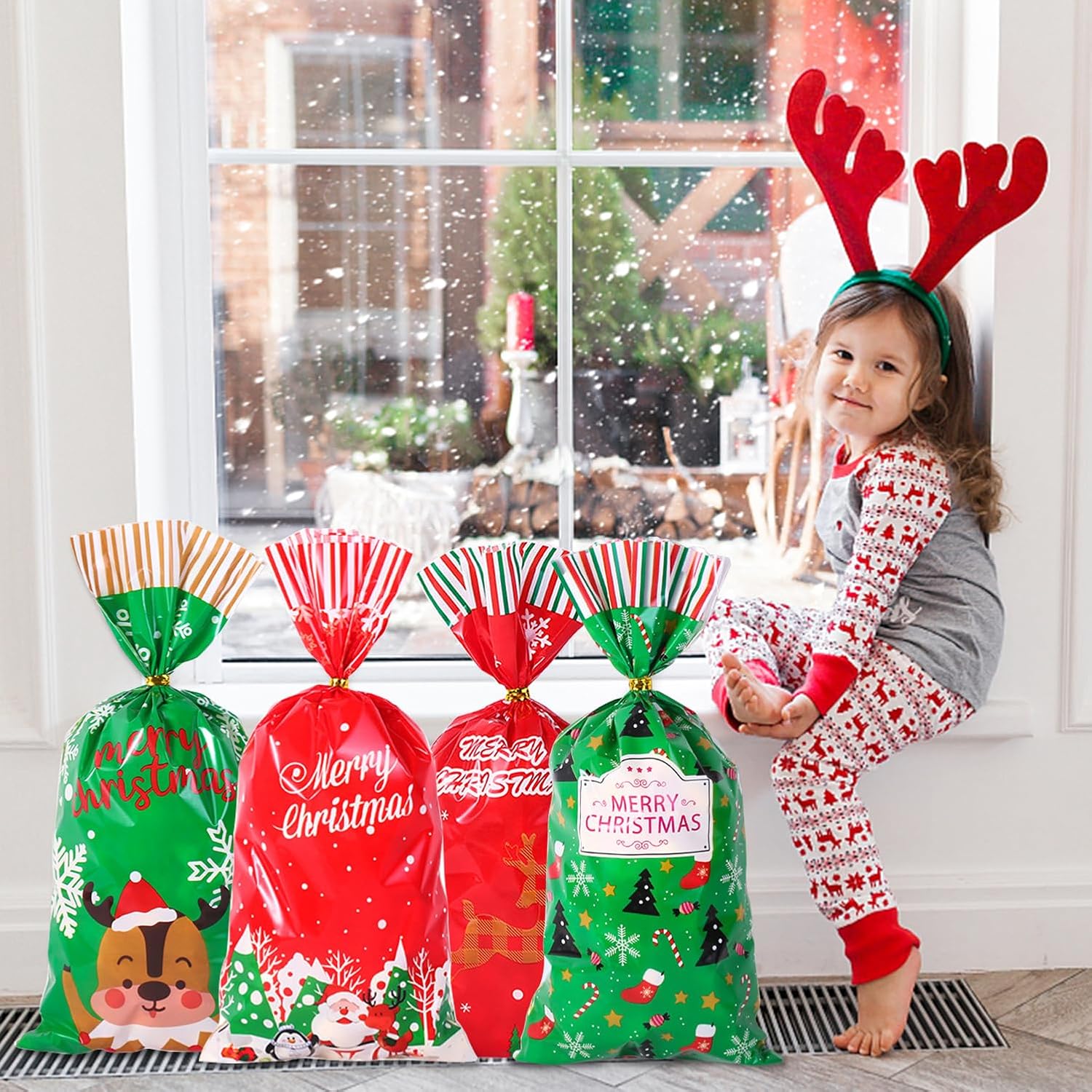 Jexila 200PCS Christmas Cellophane Bags with Twist Ties